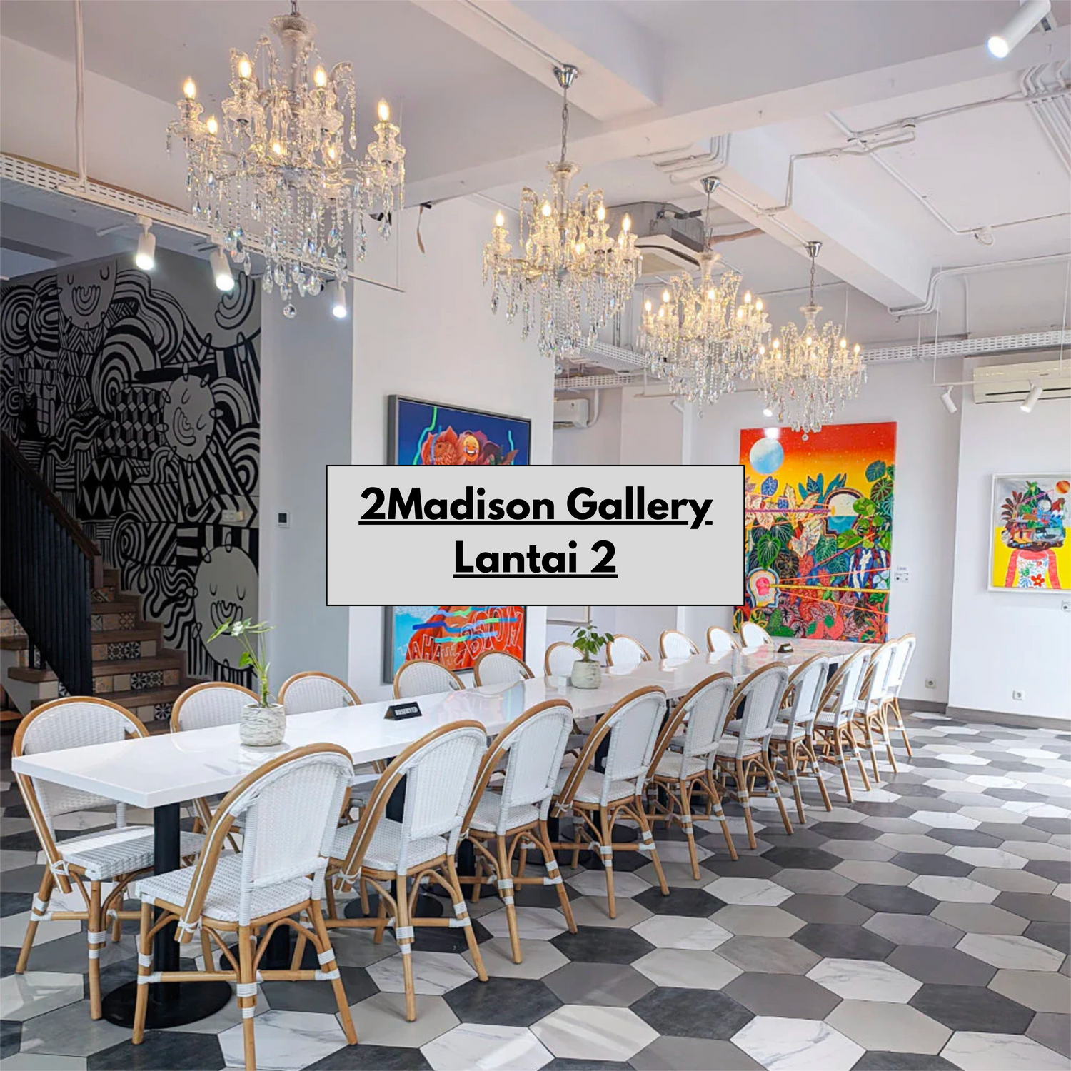 2Madison Gallery Lt.2